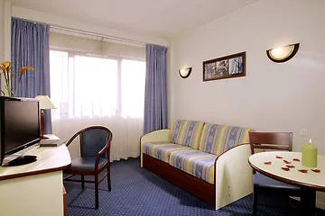 Comfort Suites Cannes Mandelieu-la-Napoule